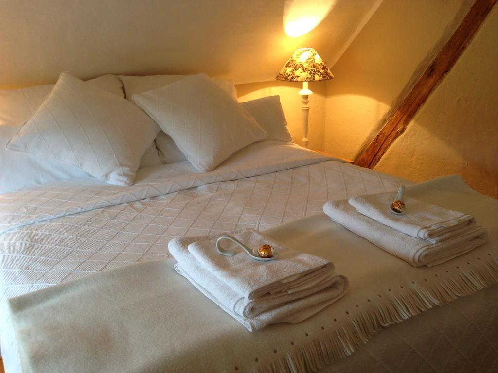All Seasons Bed & Breakfast Kerpen  Pokoj fotografie